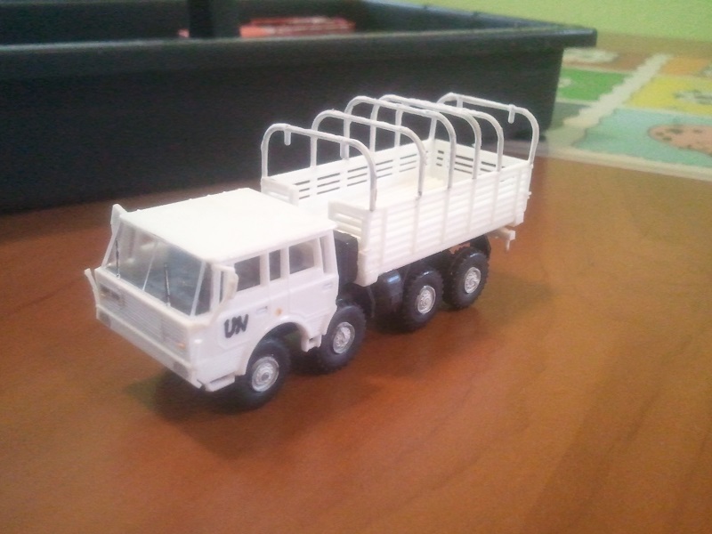 Tatra 813 8x8 Kolos UN