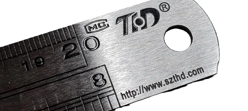 Nerezové pravítko 20 cm / 8 Inch obojstranné