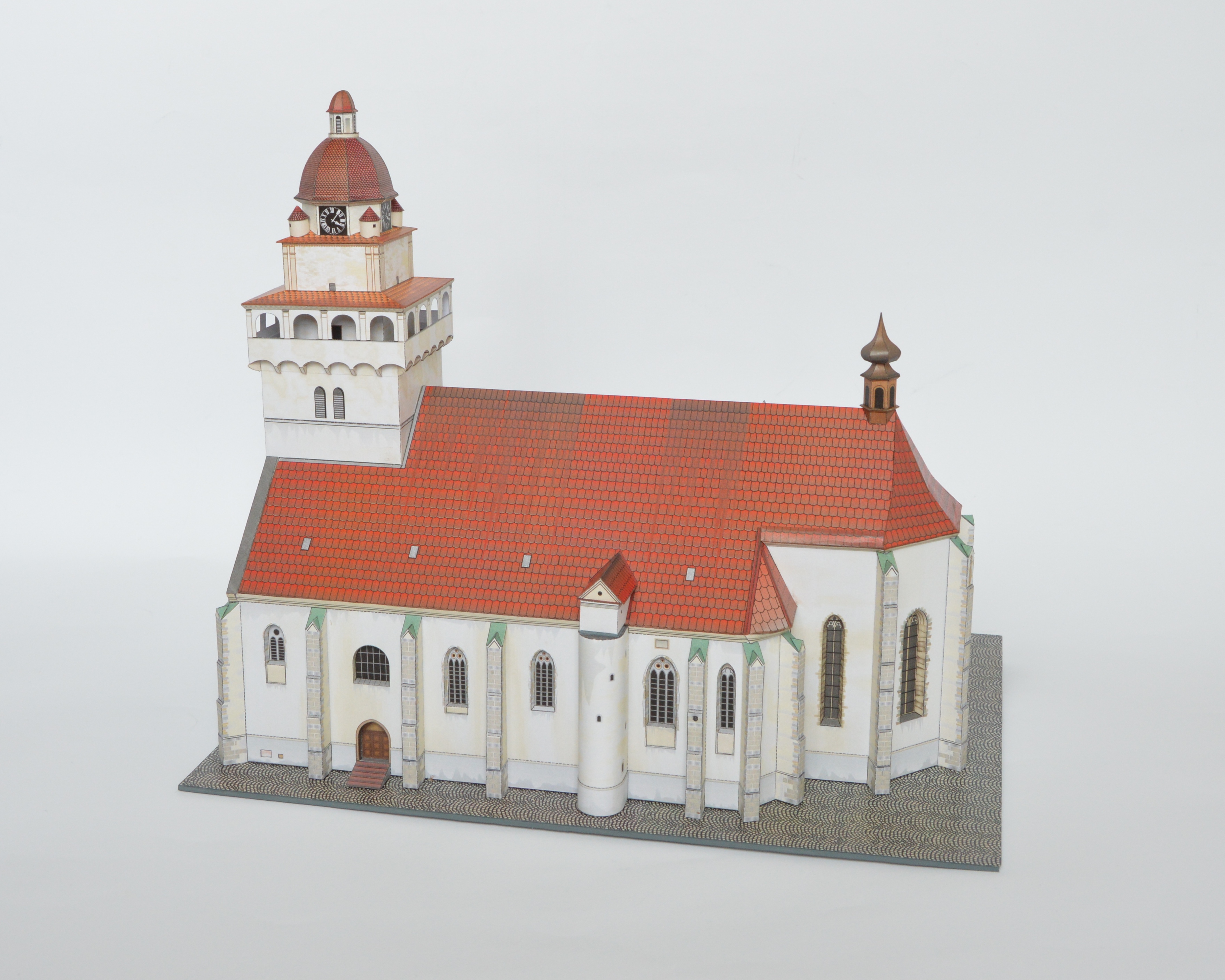 Papierový model - Farský kostol sv. Michala Skalica