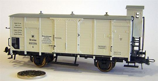 Nákladný vagón Chladiaci s brzdárskou búdkou H0 KPEV
