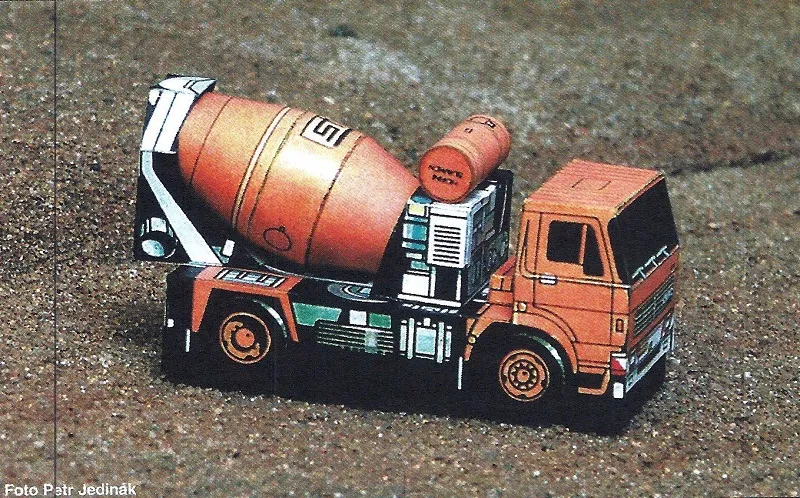 Papierový model Minibox Liaz ADM 337 Domiešavač