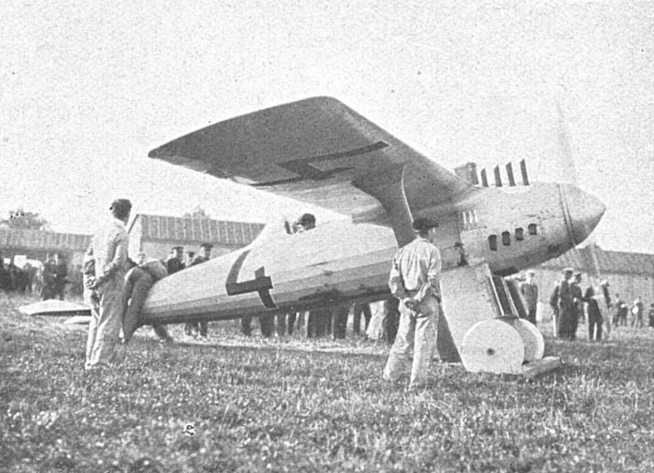 Papierový model Letov Š-8 československé závodné lietadlo