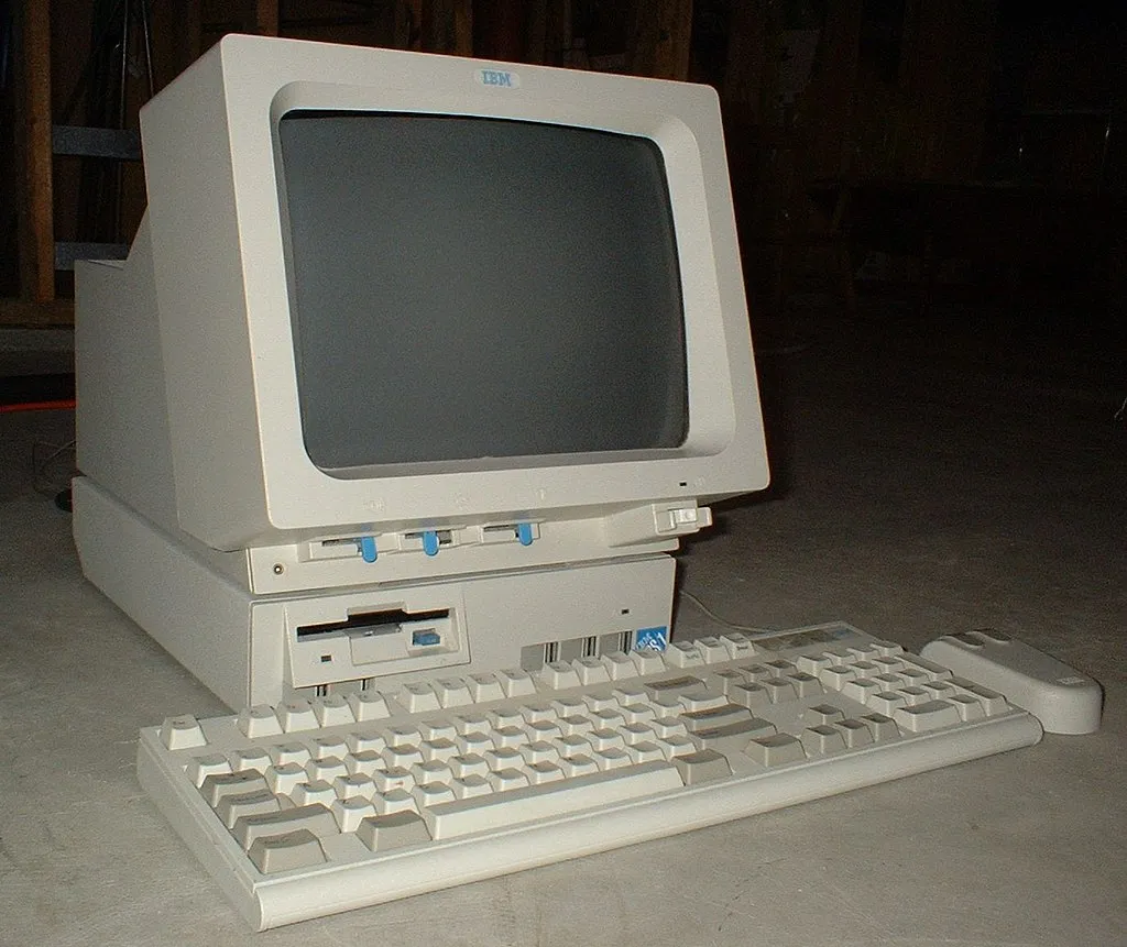 Papierový model Počítač IBM PC1 / PS1