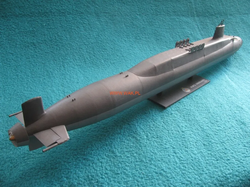 Papierový model - Jadrová ponorka HMS Vanguard