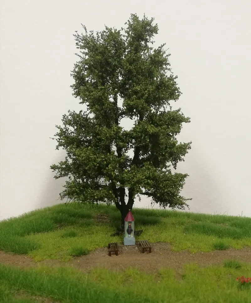 Modelový stromček Listnatý Agát 18cm