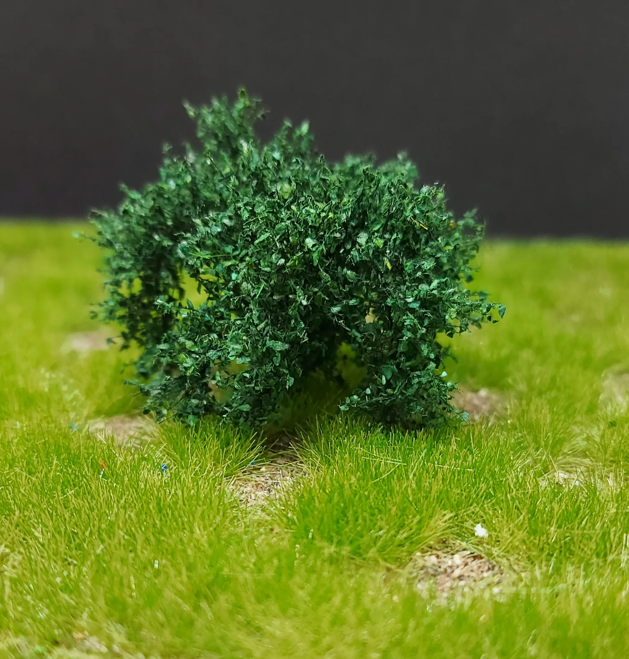 Modelový stromček Krík leto 3cm 8ks