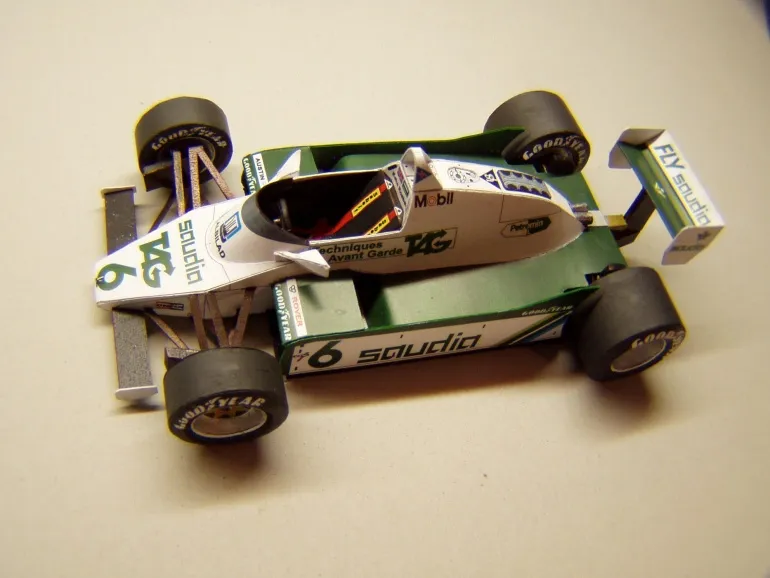 Papierový model Formula F1 Williams FW 08 Ford - 1982 Keke Rosberg