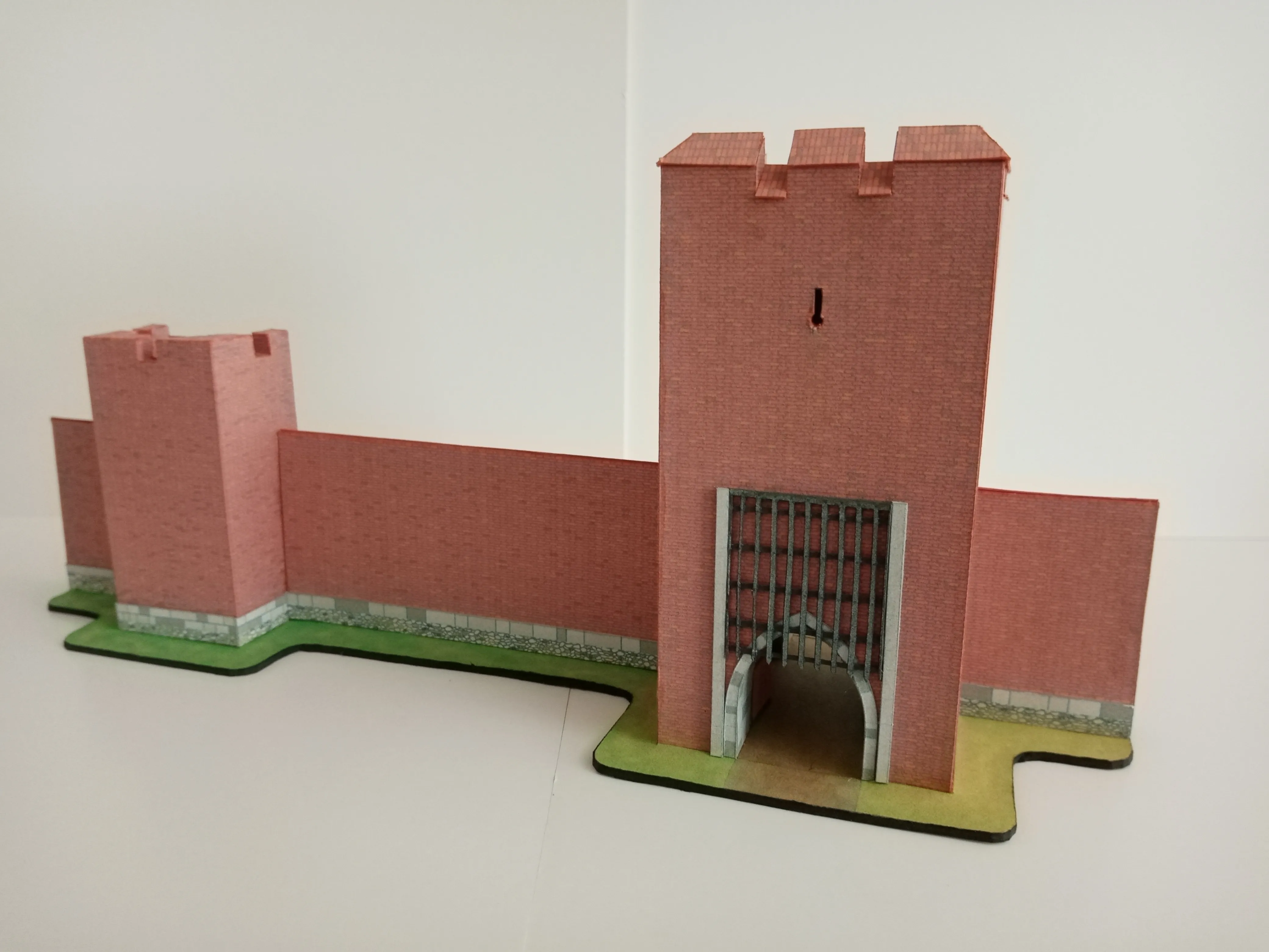 Papierový model - Bobnická Brána a opevnenie mesta Nymburk, 1:150