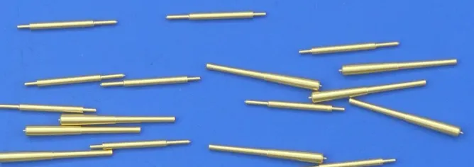 Doplnok - HMS Hood - Kovové delá