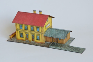 Papierový model Železničná stanica do koľajiska