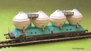 Papierový model Nákladný vagón rady Uacs (Raj)